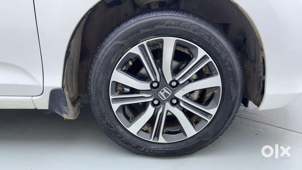 Honda Amaze Vx 1.2 Petrol Cvt, 2022, Petrol