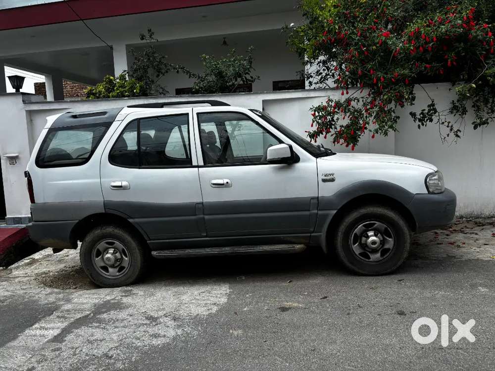 Tata Safari Storme 2011 Diesel 109856 Km Driven