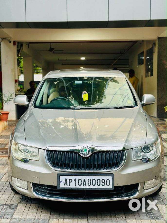 Skoda Superb 1.8 Elegance Tsi At, 2010, Petrol