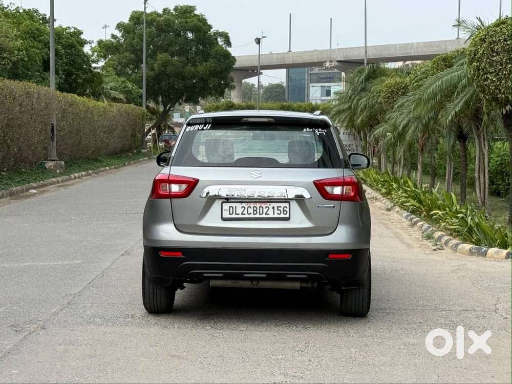 Maruti Suzuki Brezza 1.5 Vxi At Smart Hybrid, 2022, Petrol