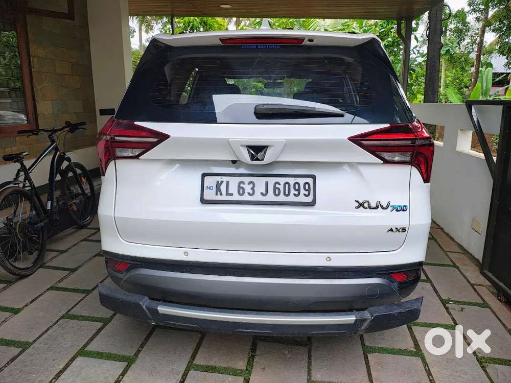 Mahindra Xuv700 Petrol 2023