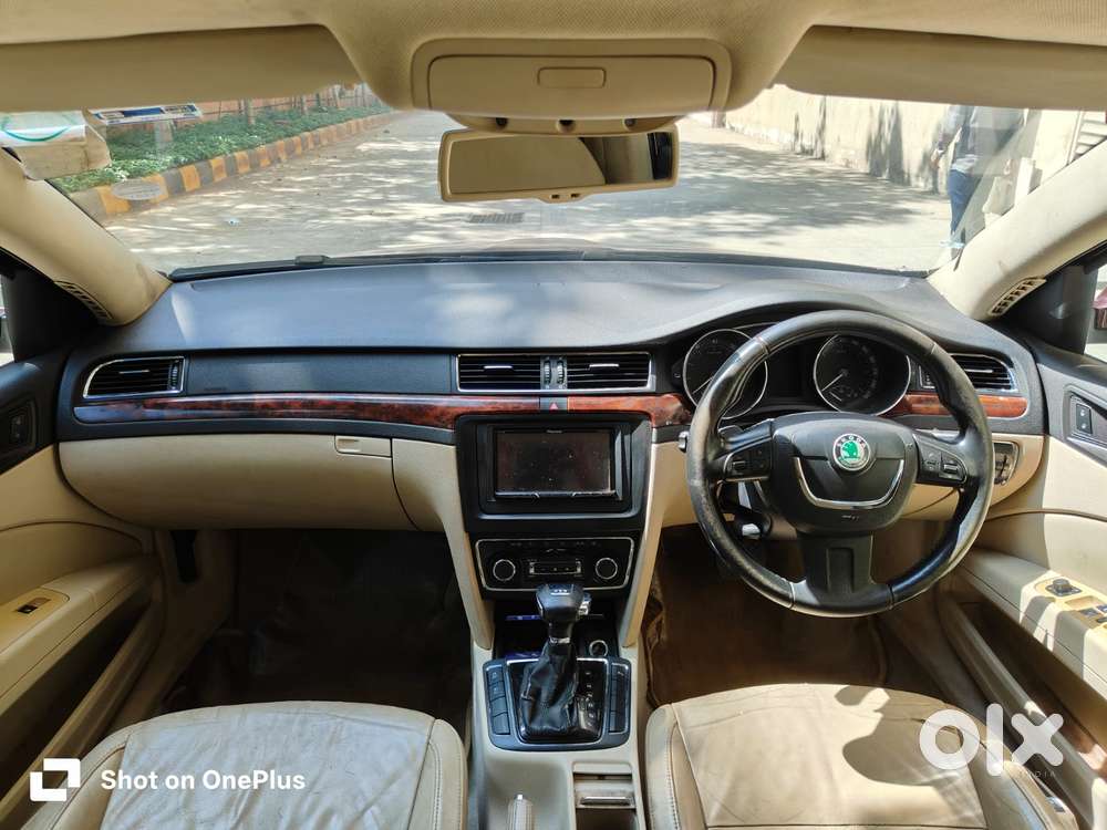 Skoda Superb 1.8 Elegance Tsi At, 2011, Petrol