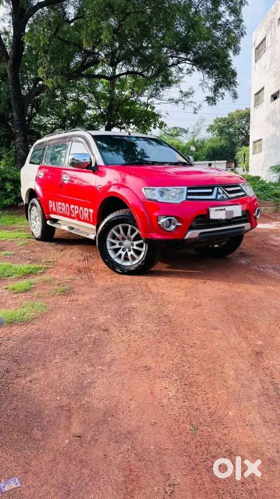 Mitsubishi Pajero Glx 2014