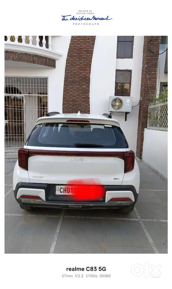 Fully Insured B2b..no Loan On Car..top End Varient..