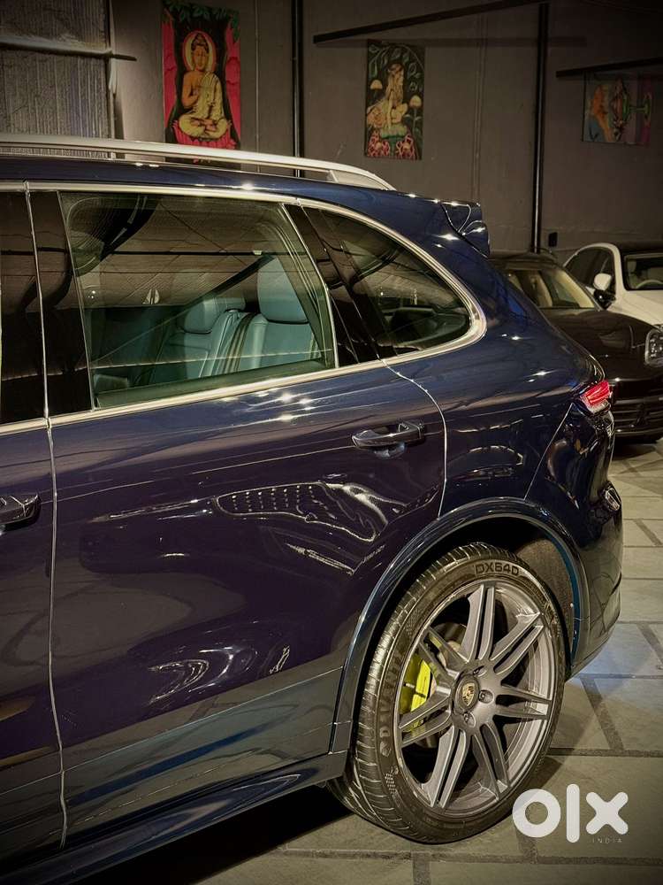 Porsche Cayenne Base, 2013, Petrol