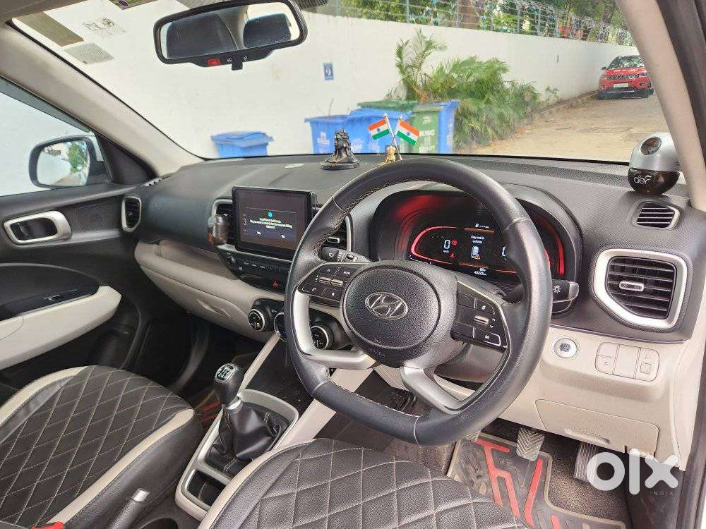 Hyundai Venue Sx Mt, 2022, Petrol