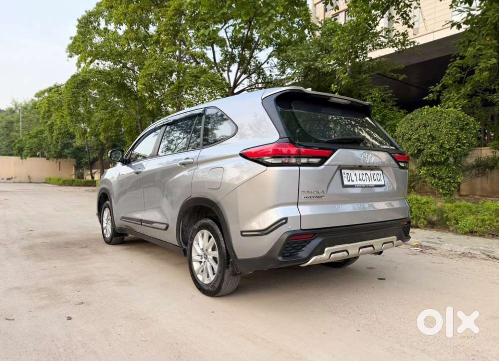 Toyota Innova Hycross 2.0 Gx 7 Str, 2025, Petrol
