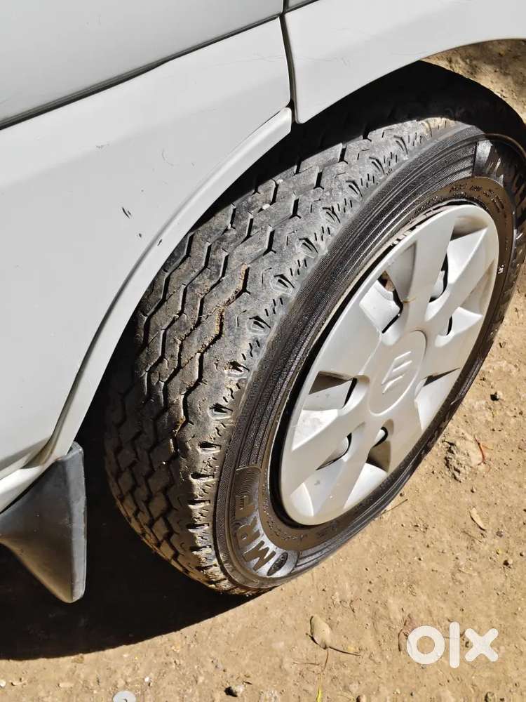 Well-maintained Marutieeco[petrol+cng] Available–2ndowner,smooth Drive