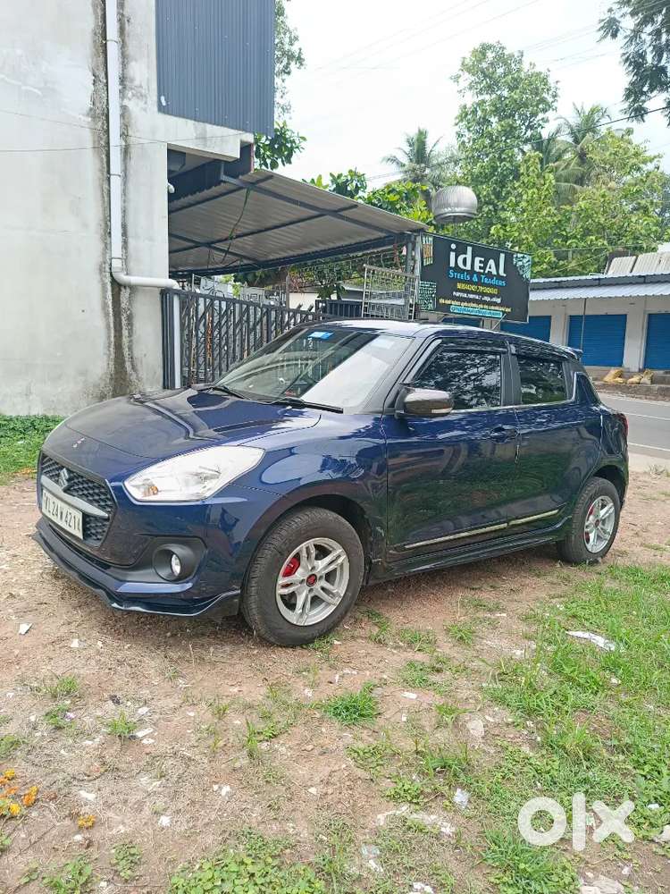 Swift 2023  October.maruti Suzuki Manual Petrol