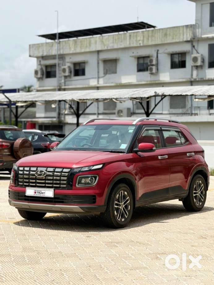 Hyundai Venue Sx (o) Mt 1.5 Diesel, 2022, Diesel
