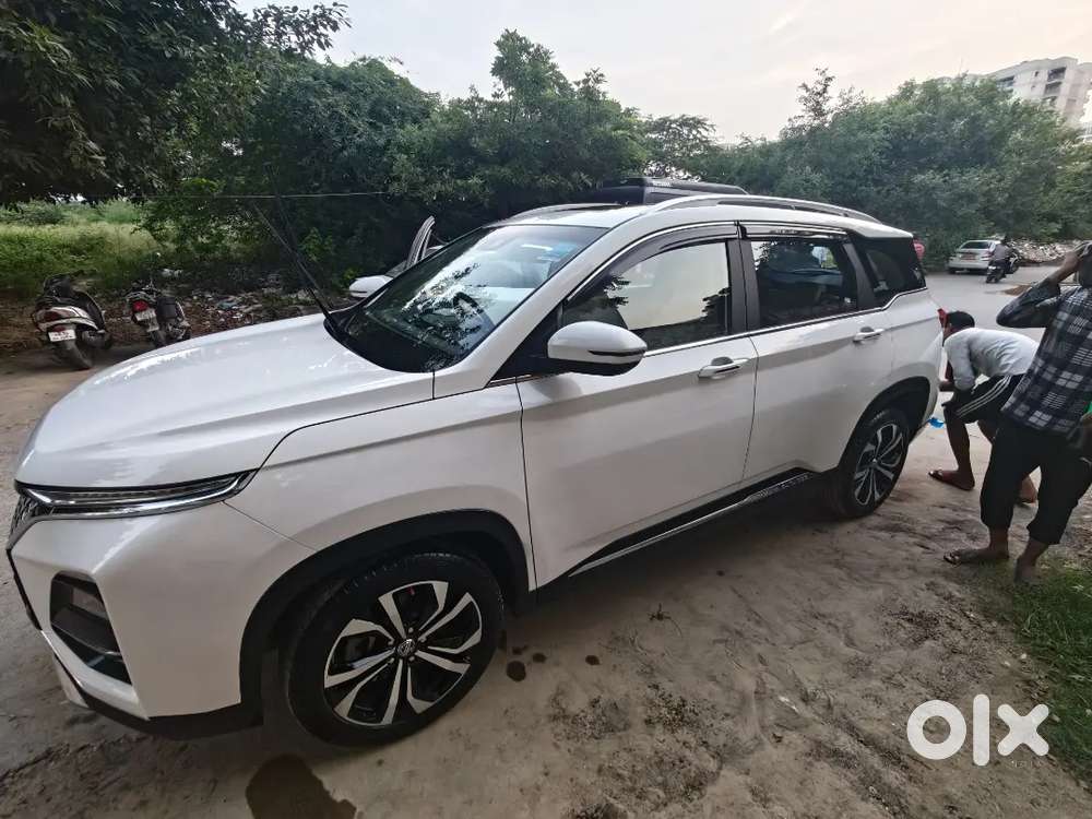 Mg Hector Savvy Pro 2025