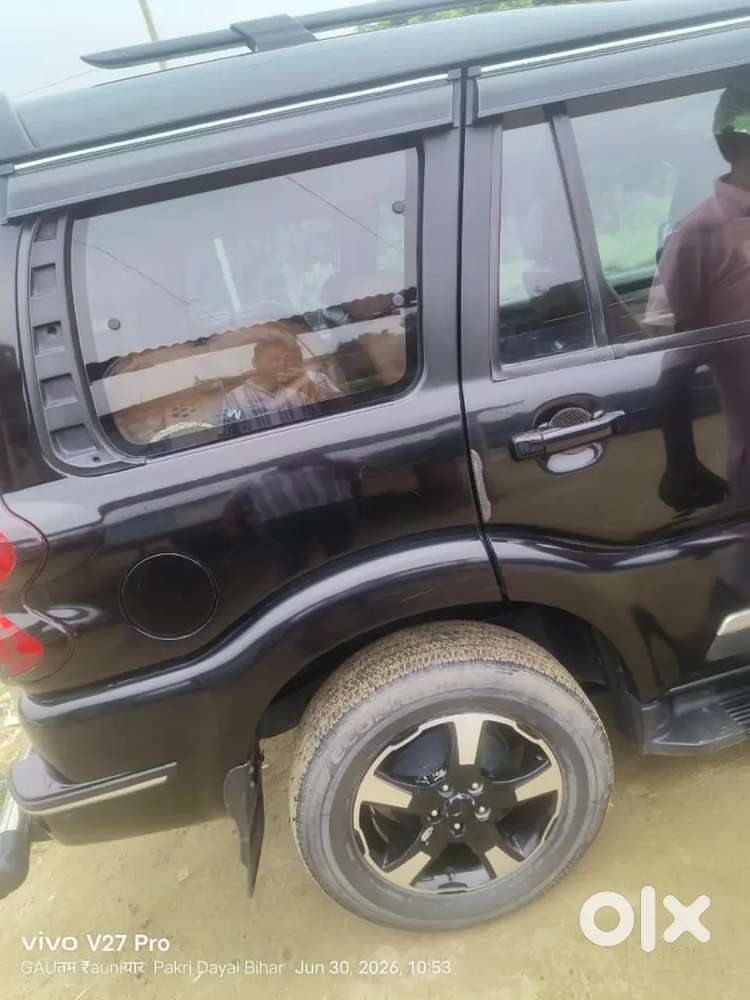 Mahindra Scorpio Classic 2022 Diesel 67000 Km Driven