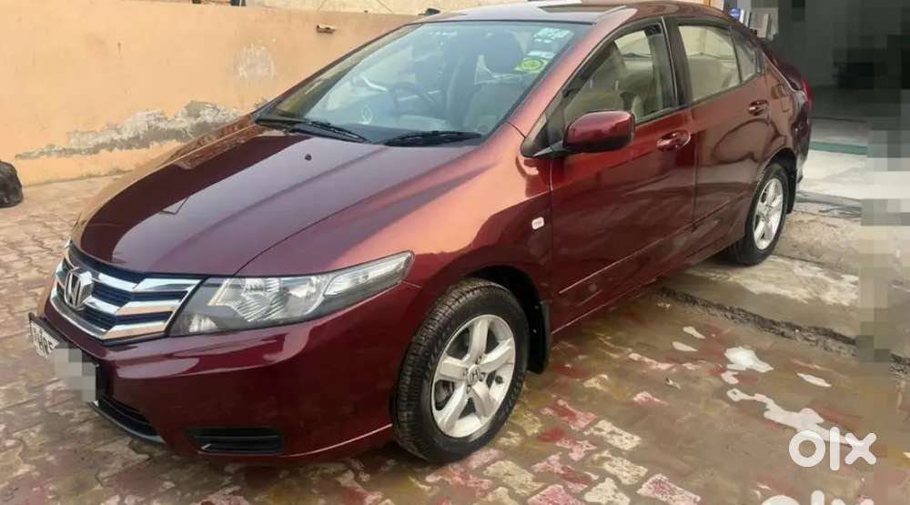 Honda City Sept' 2012 Petrol Well Maintained With Both Orignal Key