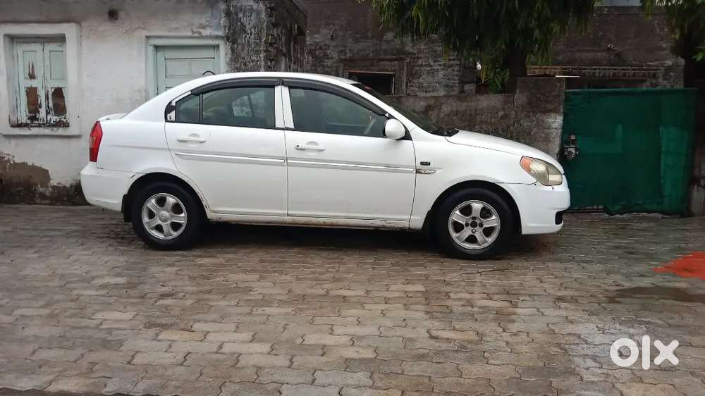 Hyundai Verna Crdi 2009