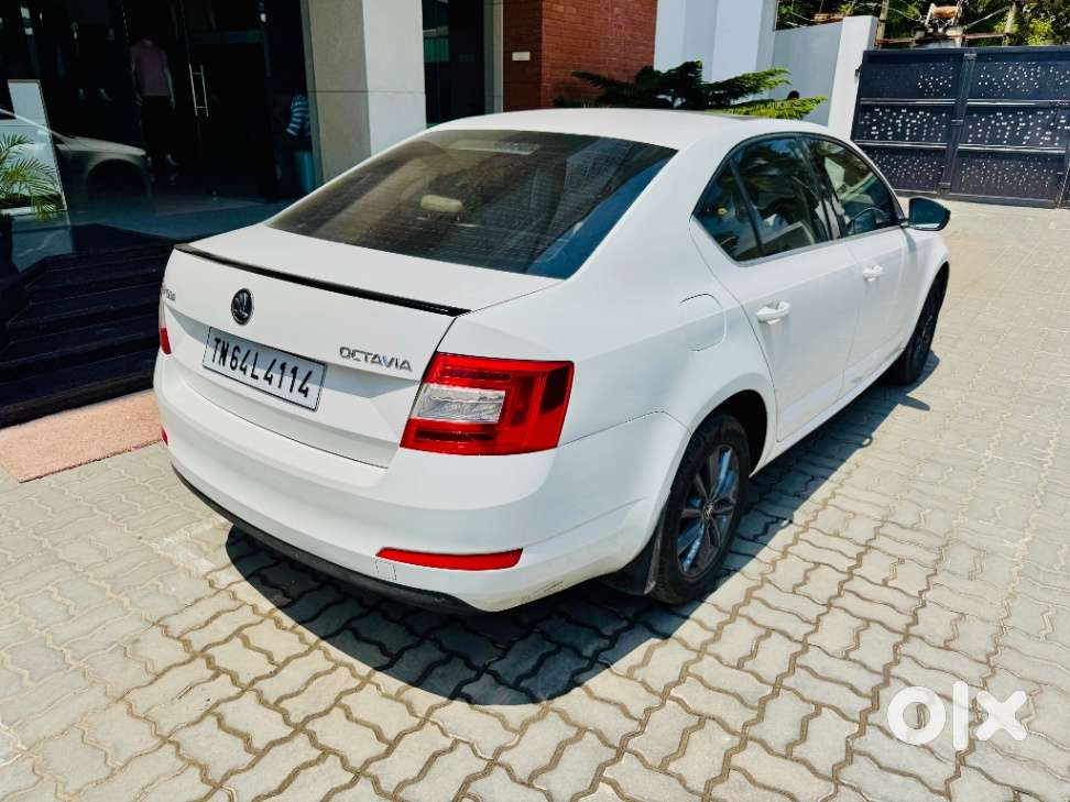 Skoda Octavia 2.0 Tdi Style Plus At, 2015, Diesel