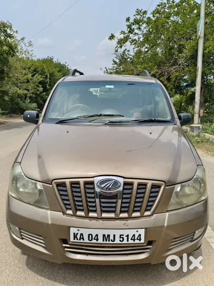 Mahindra Xylo (celebration Edition) Top End Model.
8 Seater