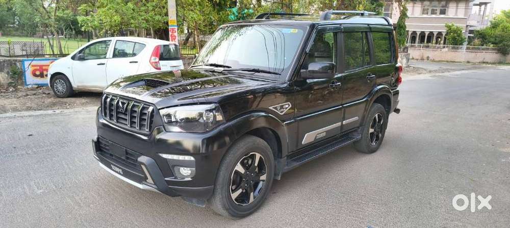 Mahindra Scorpio S11 Mt 7s, 2025, Diesel
