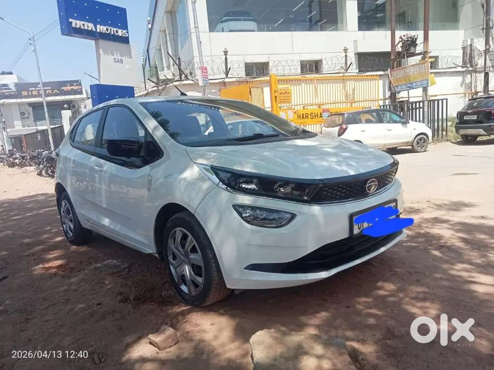 Tata Altroz 2020 Urgent Sale (negotiable Price)