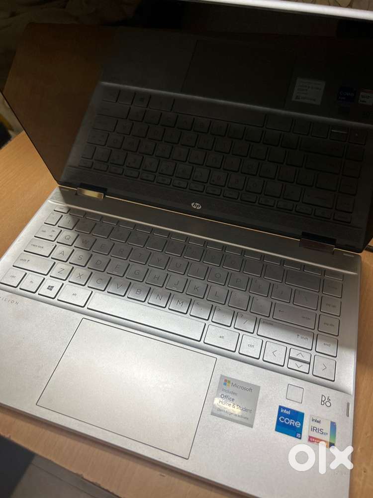 Hp Pavilion x360, i5 11th gen, 360 degree rotate and touch screen