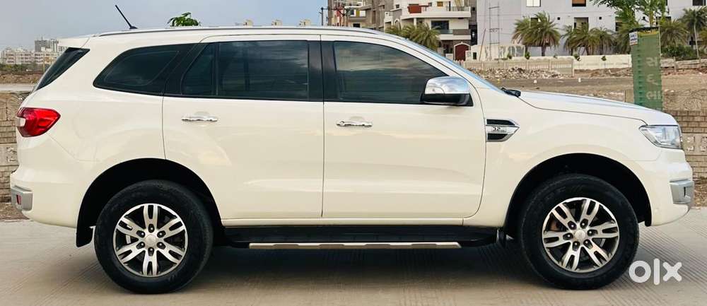 Ford Endeavour Titanium Plus 4x4, 2018, Diesel