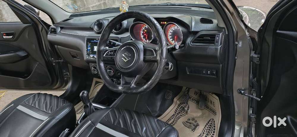 Maruti Suzuki Swift Vxi + Manual, 2023, Petrol