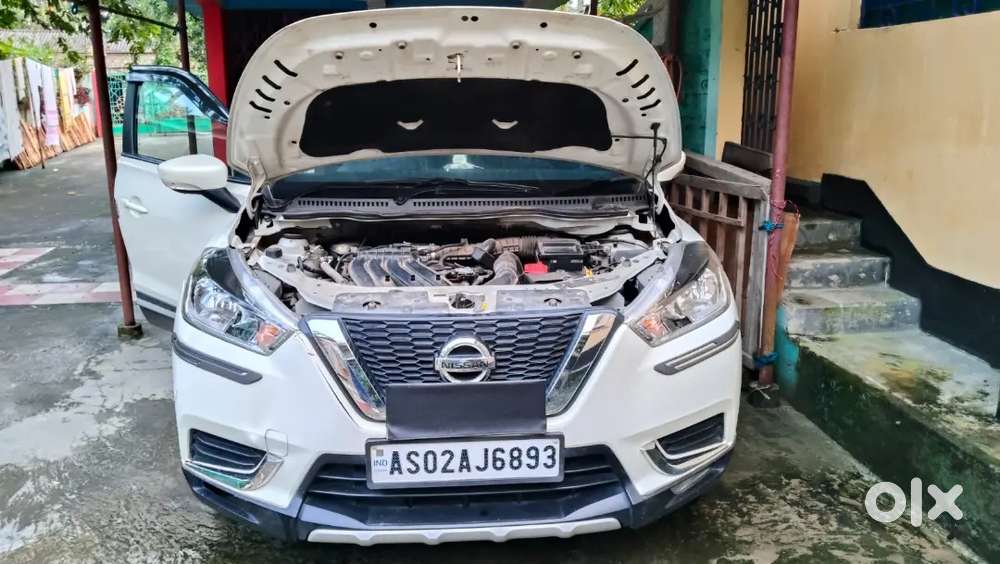 Nissan Kicks Petrol 2022