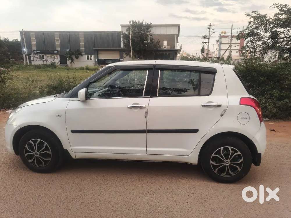 Maruti Suzuki Swift 2010 Last