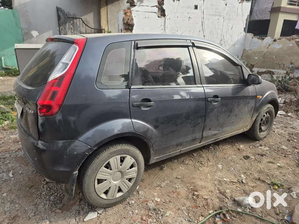 Ford Figo 1.2 Trend 2010 Petrol