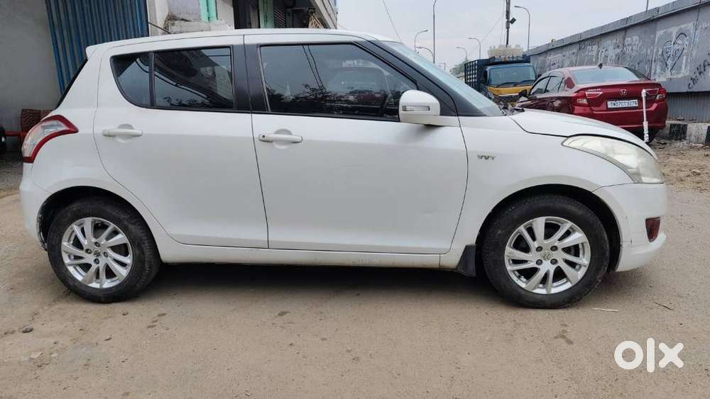 Maruti Suzuki Swift 2011-2015 1.2 Zxi Abs, 2011, Petrol