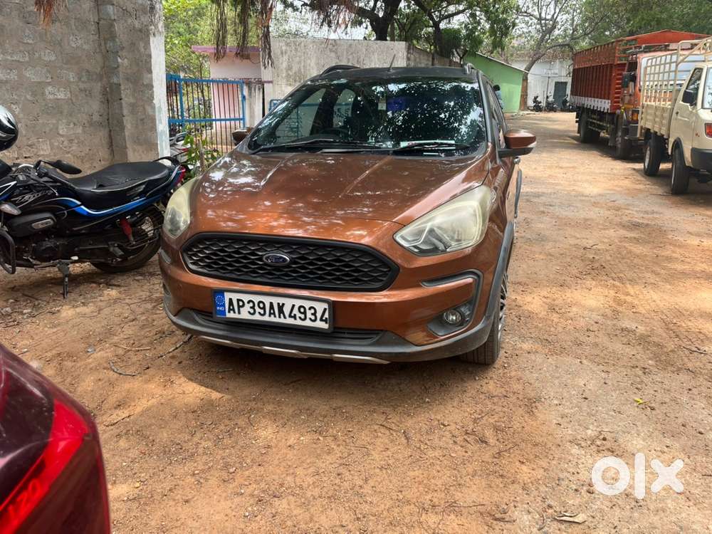 Ford Freestyle Petrol 2019
