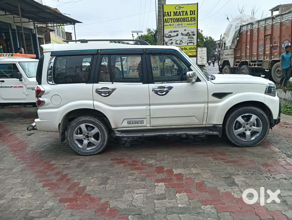 Mahindra Scorpio S11 Mt 7s, 2021