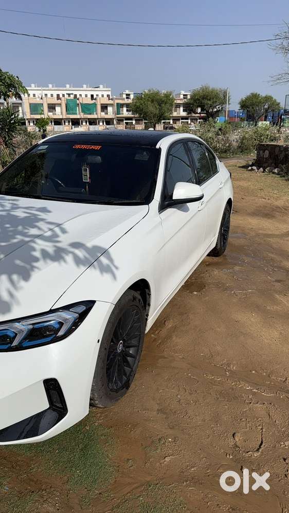 2013 Bmw 3 Series, Automatic, Luxury Line