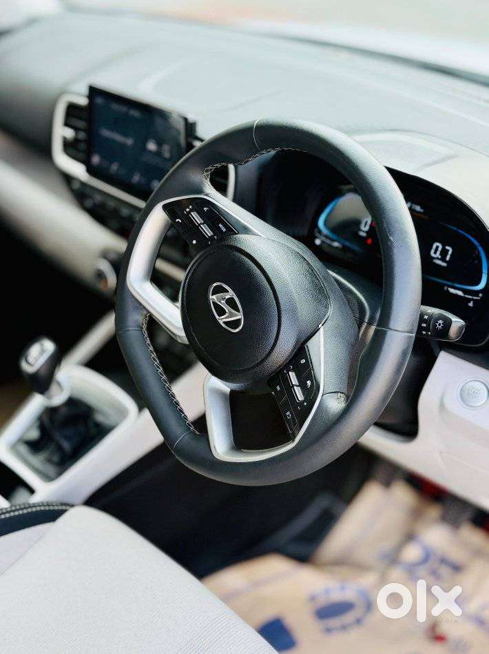 Hyundai Venue Sx Mt, 2024, Diesel