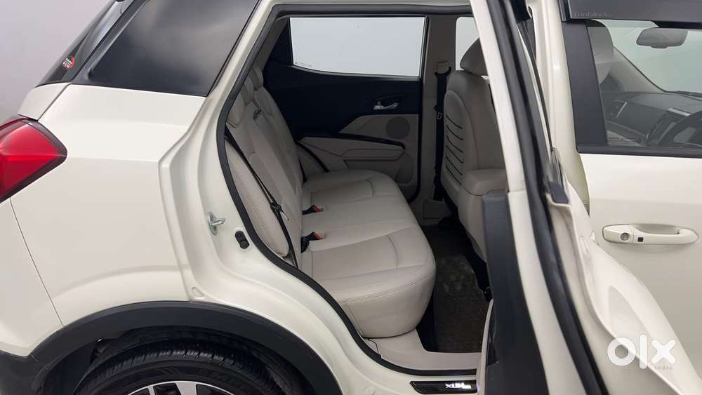 Mahindra Xuv300 W8 Option, 2021, Petrol
