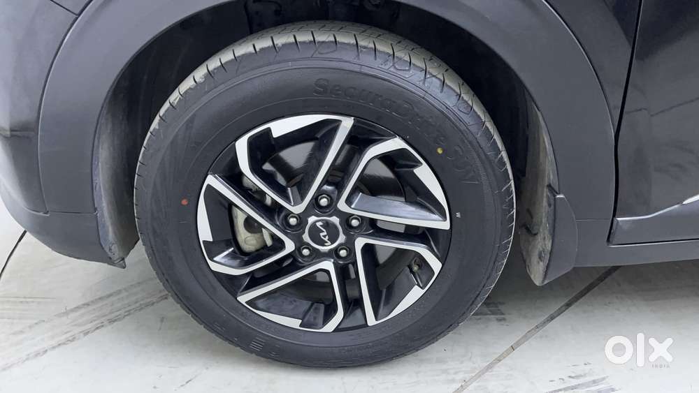 Kia Carens 1.4 Prestige Plus Turbo 7 Str, 2022, Petrol