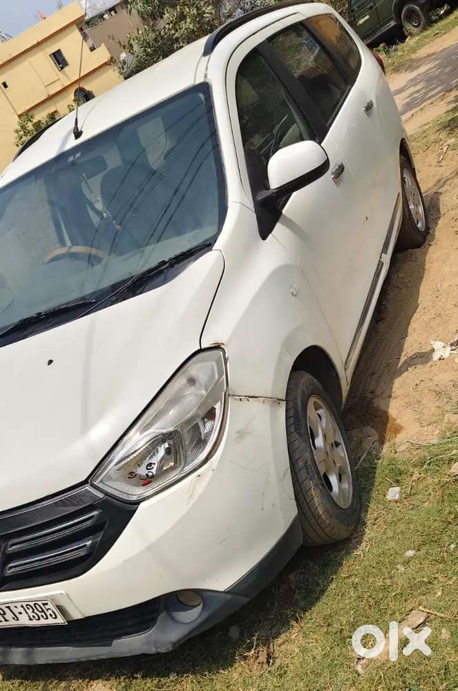 Renault Lodgy 2018 Diesel 70000 Km Driven
