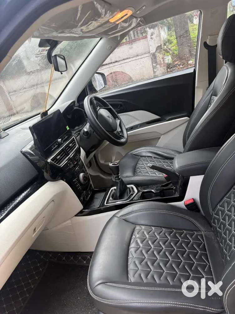 Mahindra Xuv 3xo Petrol 2024 Second Owner