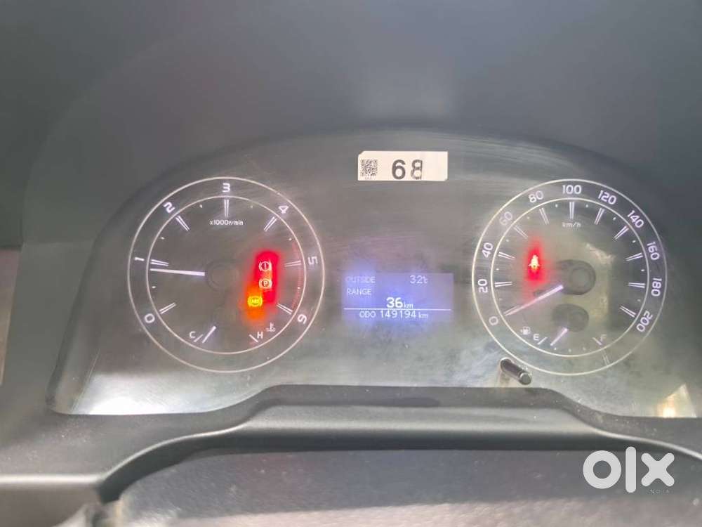 Toyota Innova Crysta 2.4 G Mt 8s, 2017, Diesel