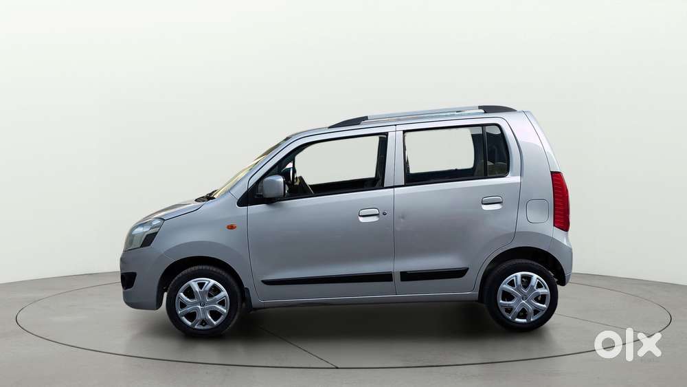 Maruti Suzuki Wagon R 1.0 Vxi Amt, 2017, Petrol