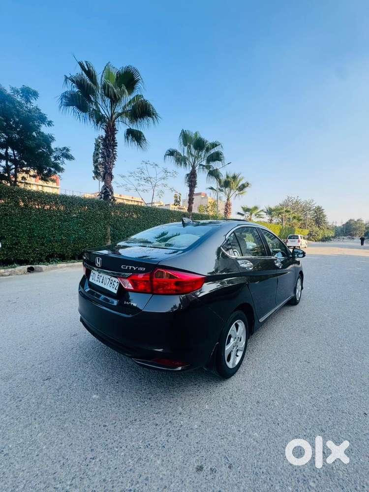 Honda City V At Sunroof, 2016, Petrol