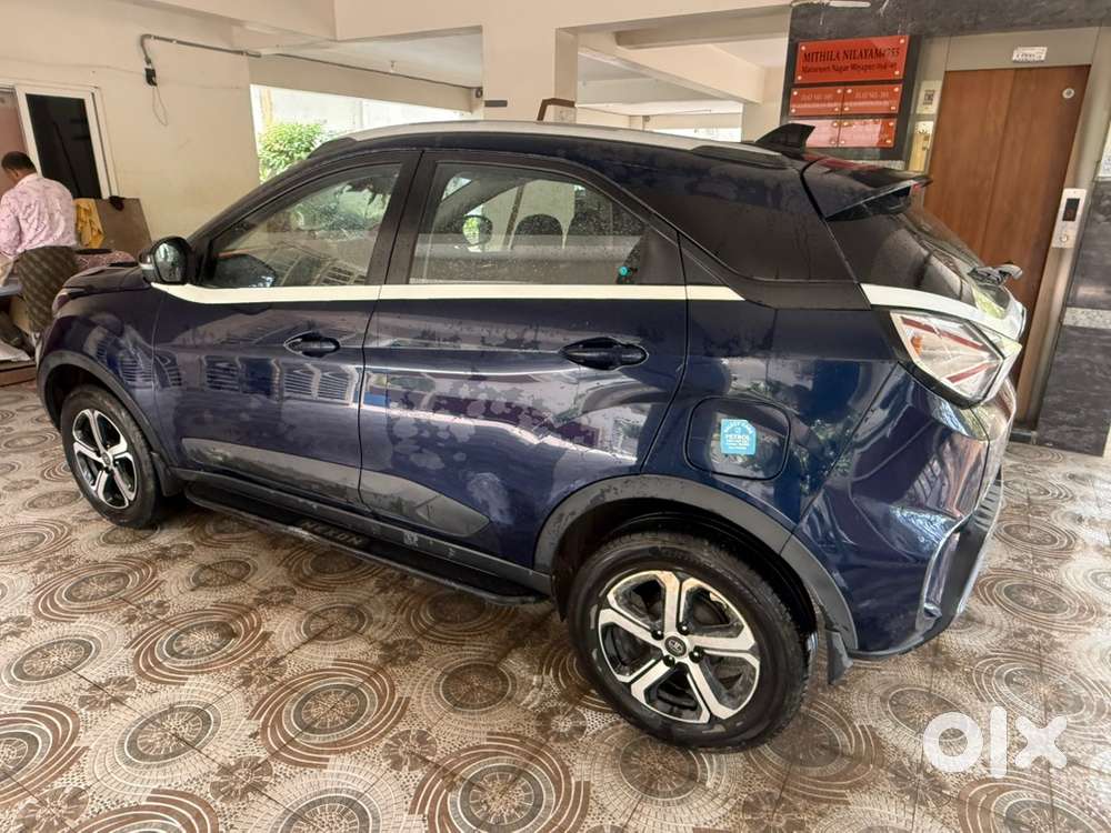 Tata Nexon Xz Plus (hs) - Date Of Registration : 13/01/2023
