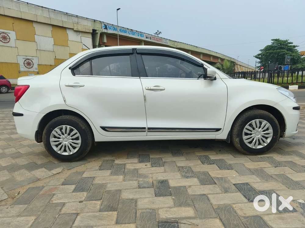 Maruti Suzuki Dzire 1.2 Vxi, 2021, Petrol