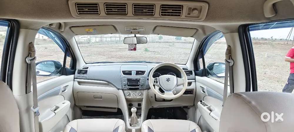 Ertiga Vxi Petrol Maruti 2018 Model
