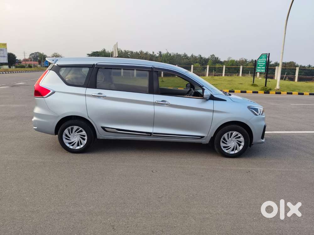 Maruti Suzuki Ertiga Vxi Shvs, 2023, Petrol