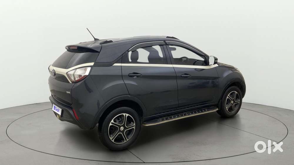 Tata Nexon 1.2 Revotron Xma, 2018, Petrol