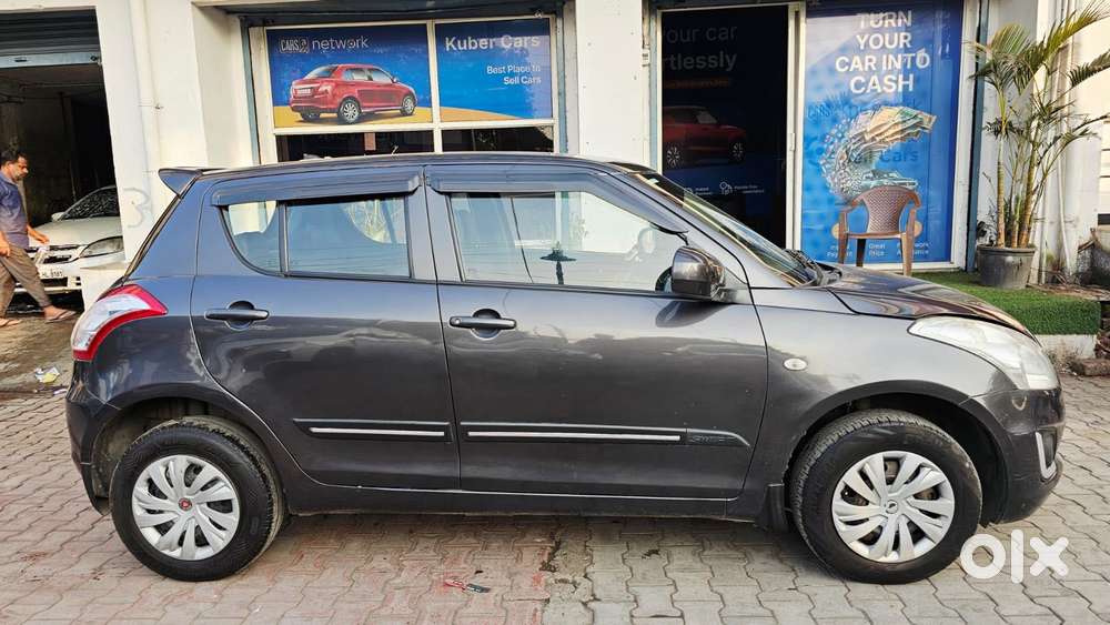 Maruti Suzuki Swift Lxi, 2015, Petrol
