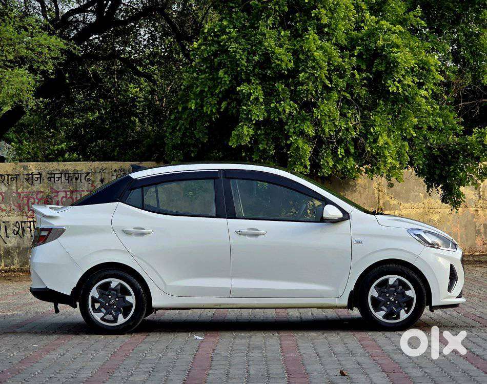 Hyundai Aura 1.2 S Petrol Amt, 2020, Petrol