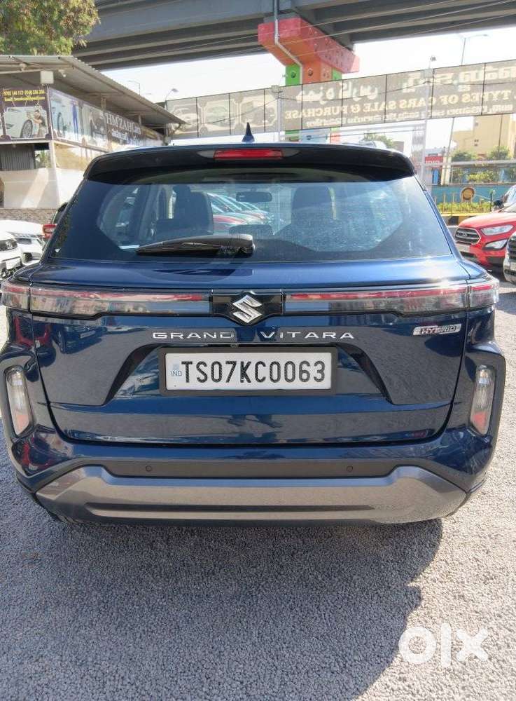 Maruti Suzuki Grand Vitara 1.5 Zeta Plus Intelligent Hybrid Ecvt, 20..