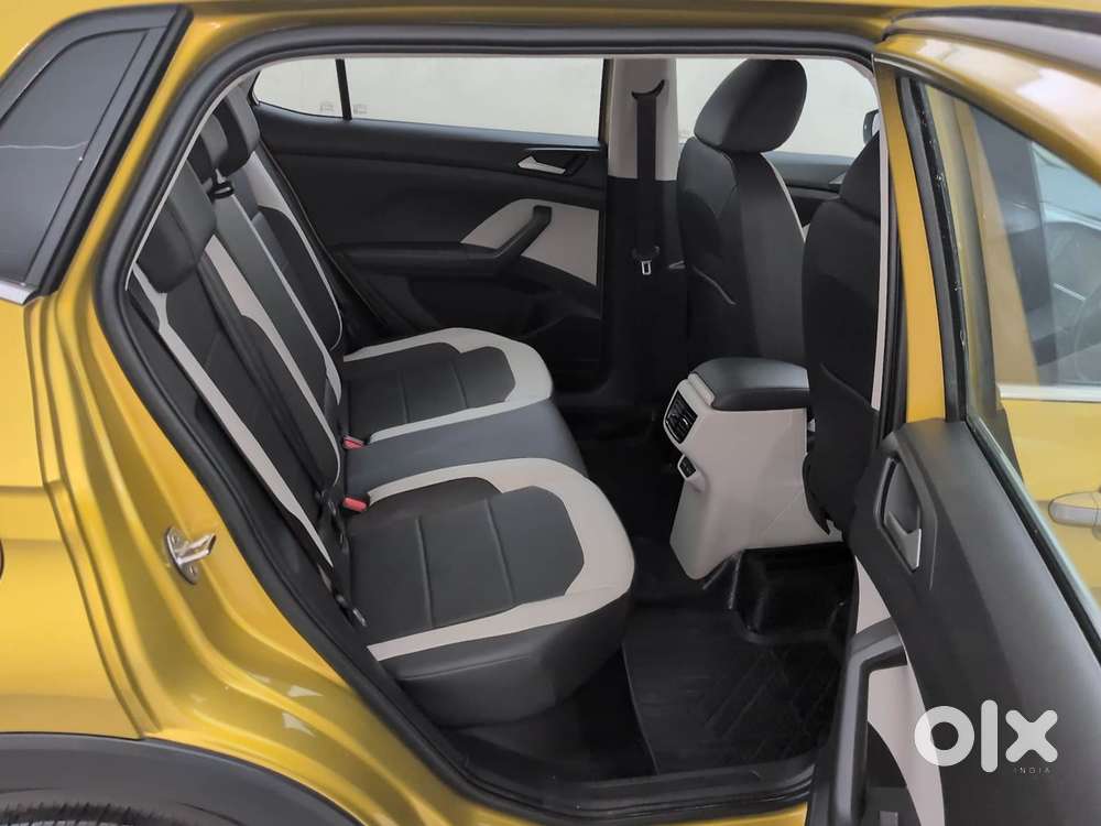 Volkswagen Taigun Topline 1.0 Tsi At (electric Seats), 2022, Petrol