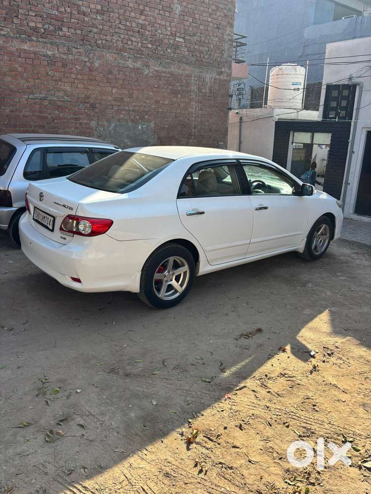 Toyota Corolla Altis 2010-2013 Diesel D4dg, 2012, Diesel